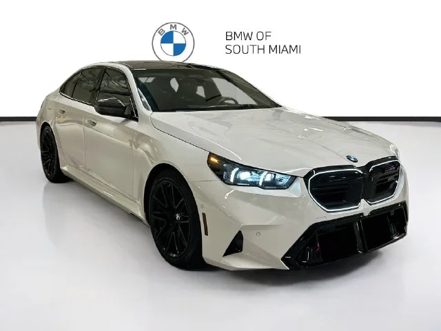 2025 BMW M5