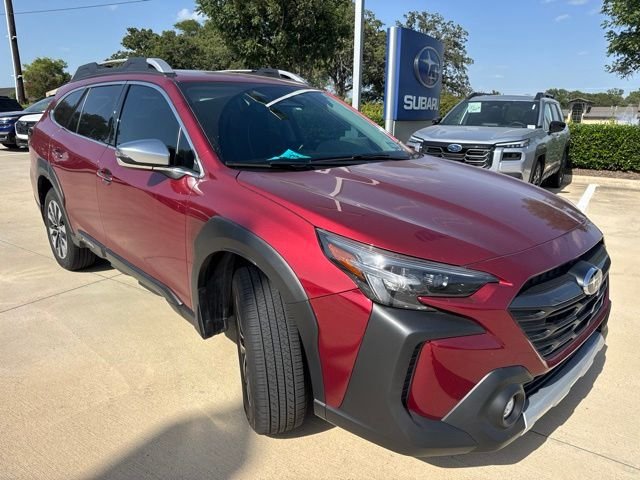 2024 Subaru Outback Touring's photo
