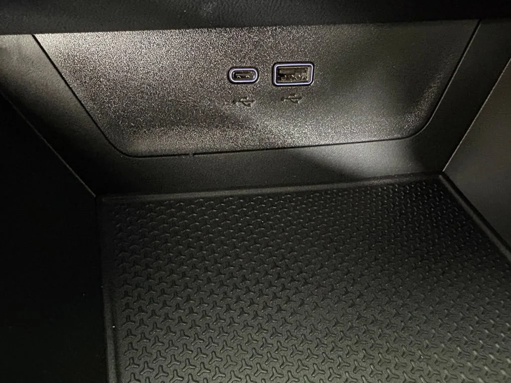 New 2027 Sterling Gray Metallic Chevrolet RS image 38
