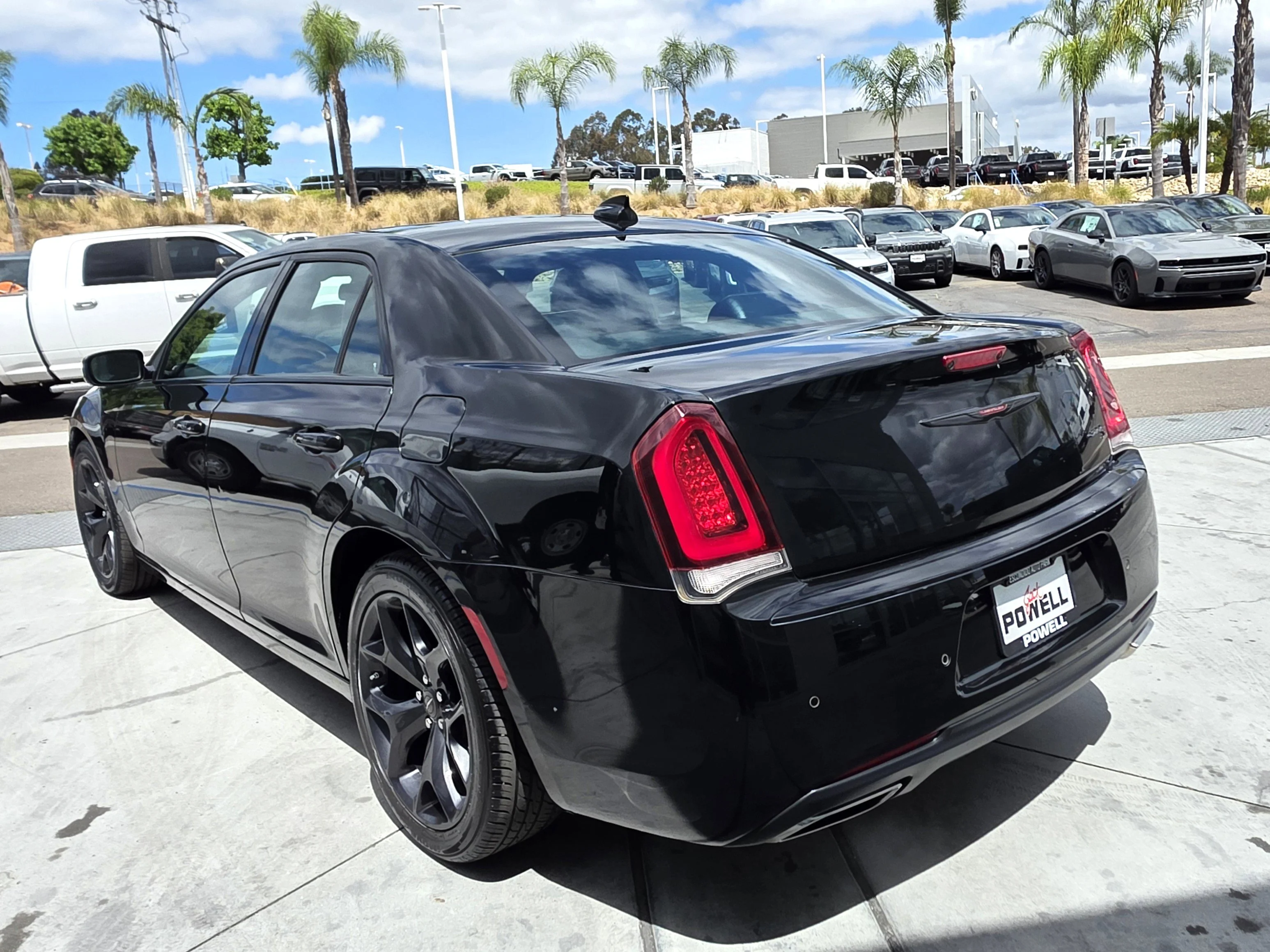 Certified Used 2022 Gloss Black Chrysler S image 3