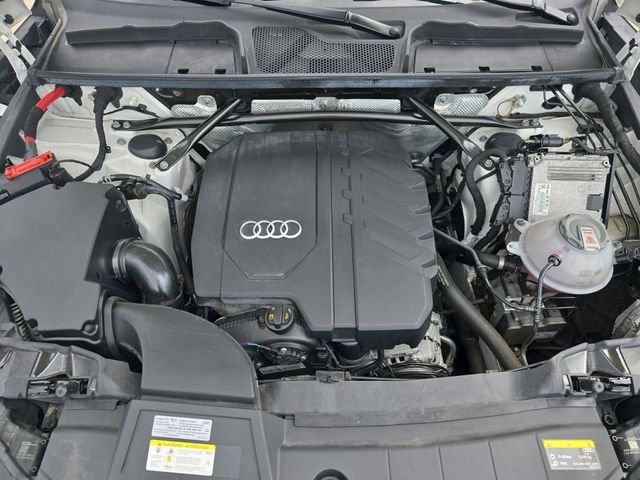 Used 2022 White Audi 40 Premium Plus image 39