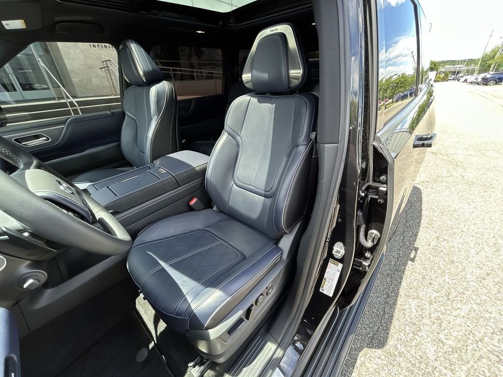 Certified Used 2026 Black INFINITI SPORT image 15
