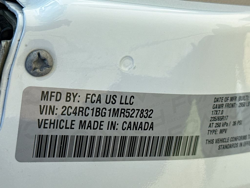 Certified Used 2021 Bright White Clearcoat Chrysler Touring L image 32