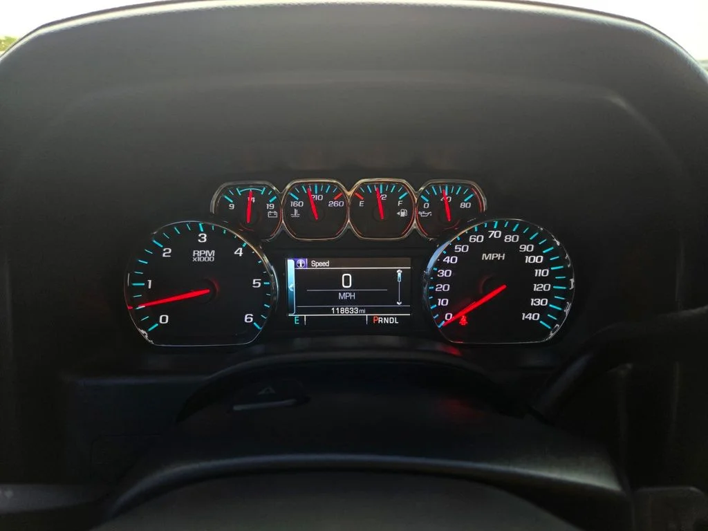 Used 2018 Silver Chevrolet LTZ image 18