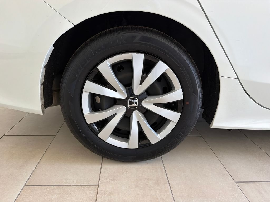Used 2024  Honda LX image 8