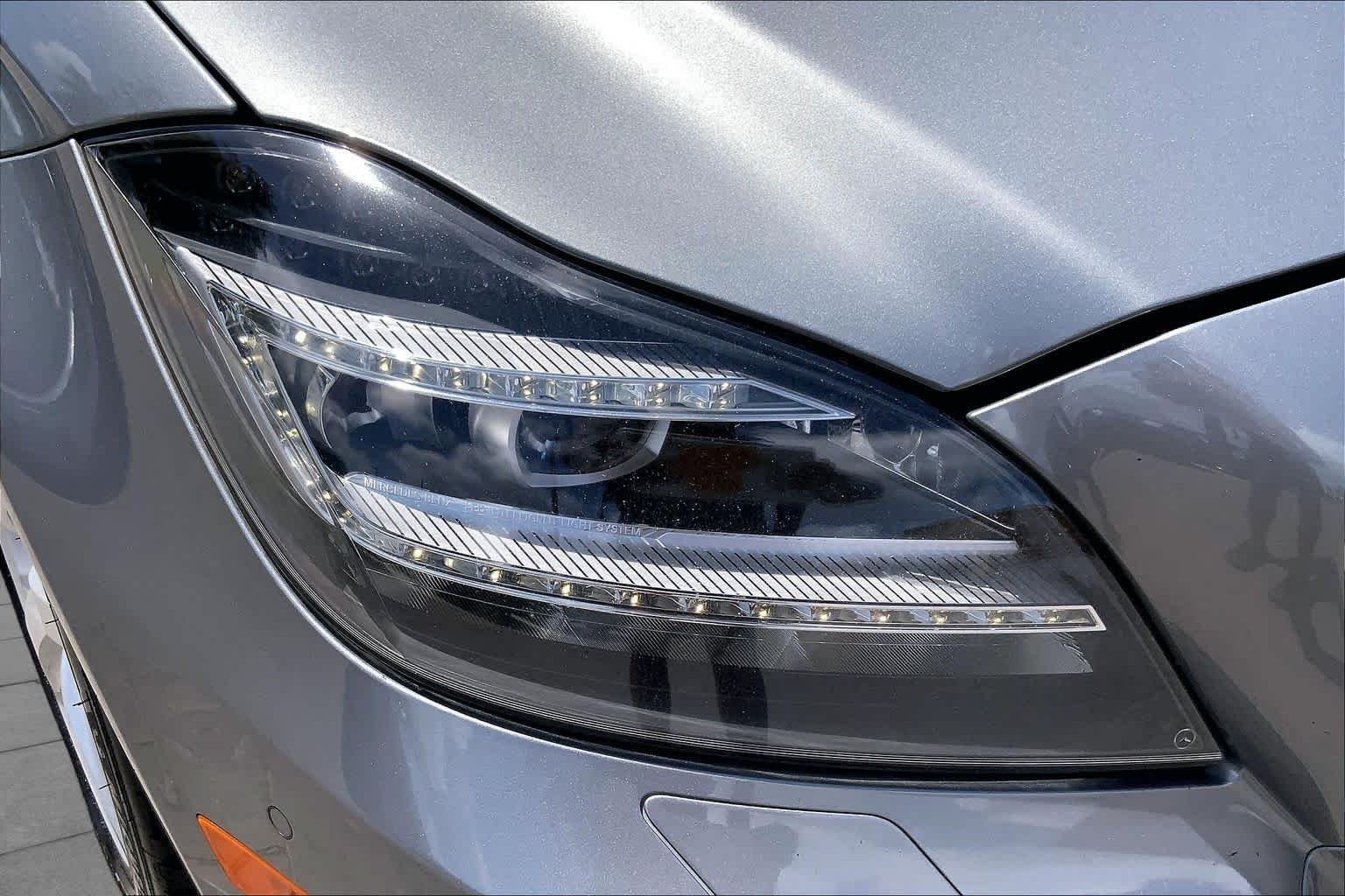 Used 2012 Palladium Silver Metallic Mercedes-Benz CLS 550 image 28