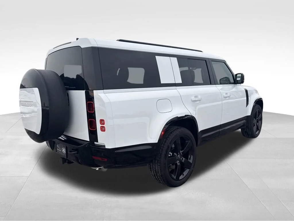 2025 Land Rover Defender X-Dynamic SE - Photo 7
