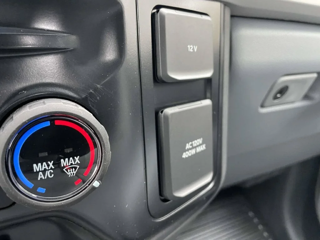 Used 2026 White Ford XL image 9