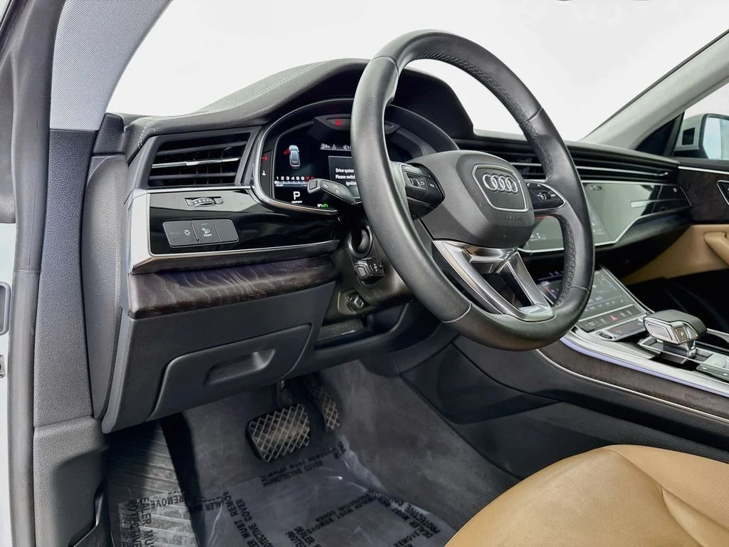 Used 2023 White Audi 55 Premium image 9