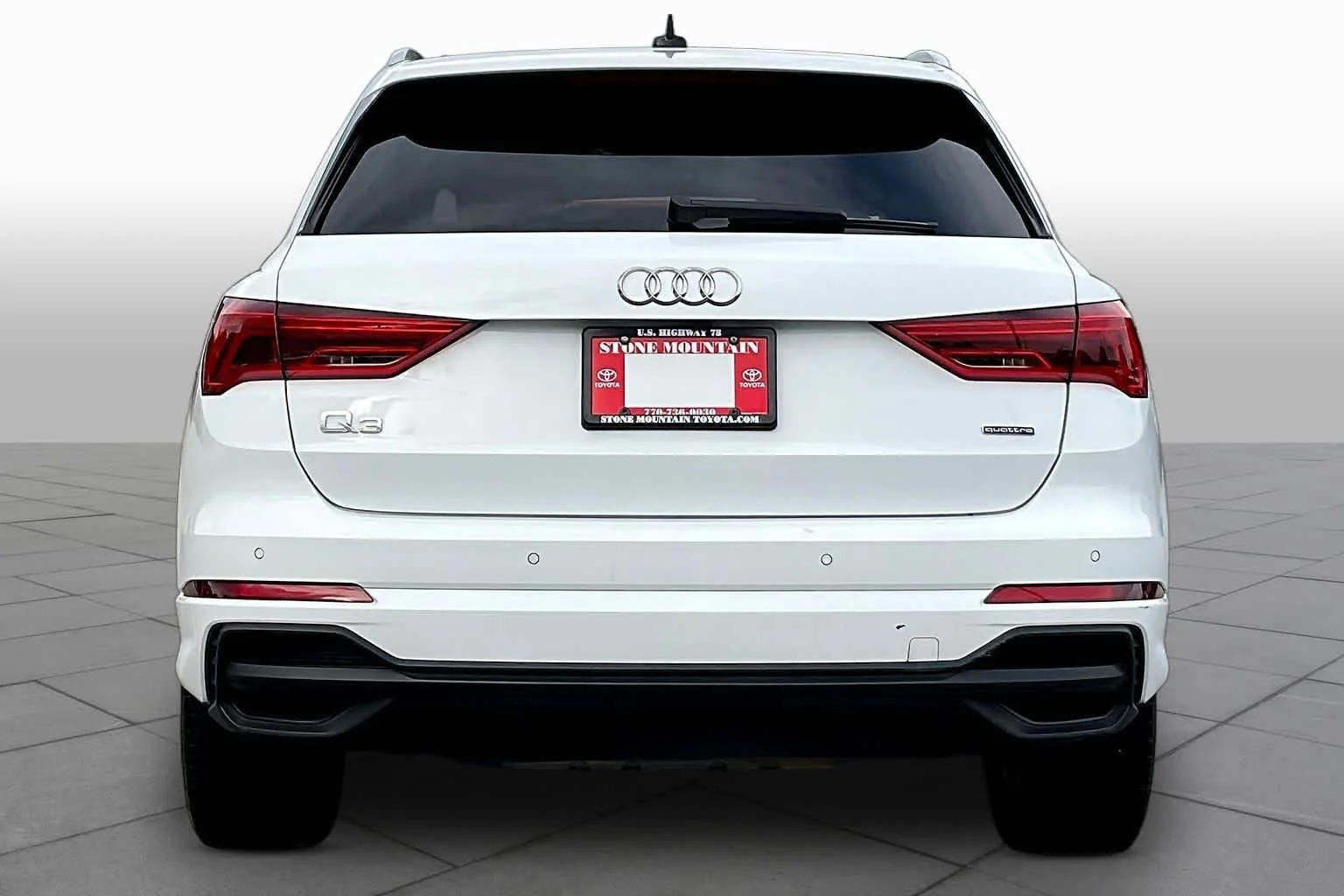 Used 2024  Audi S line Premium Plus image 5