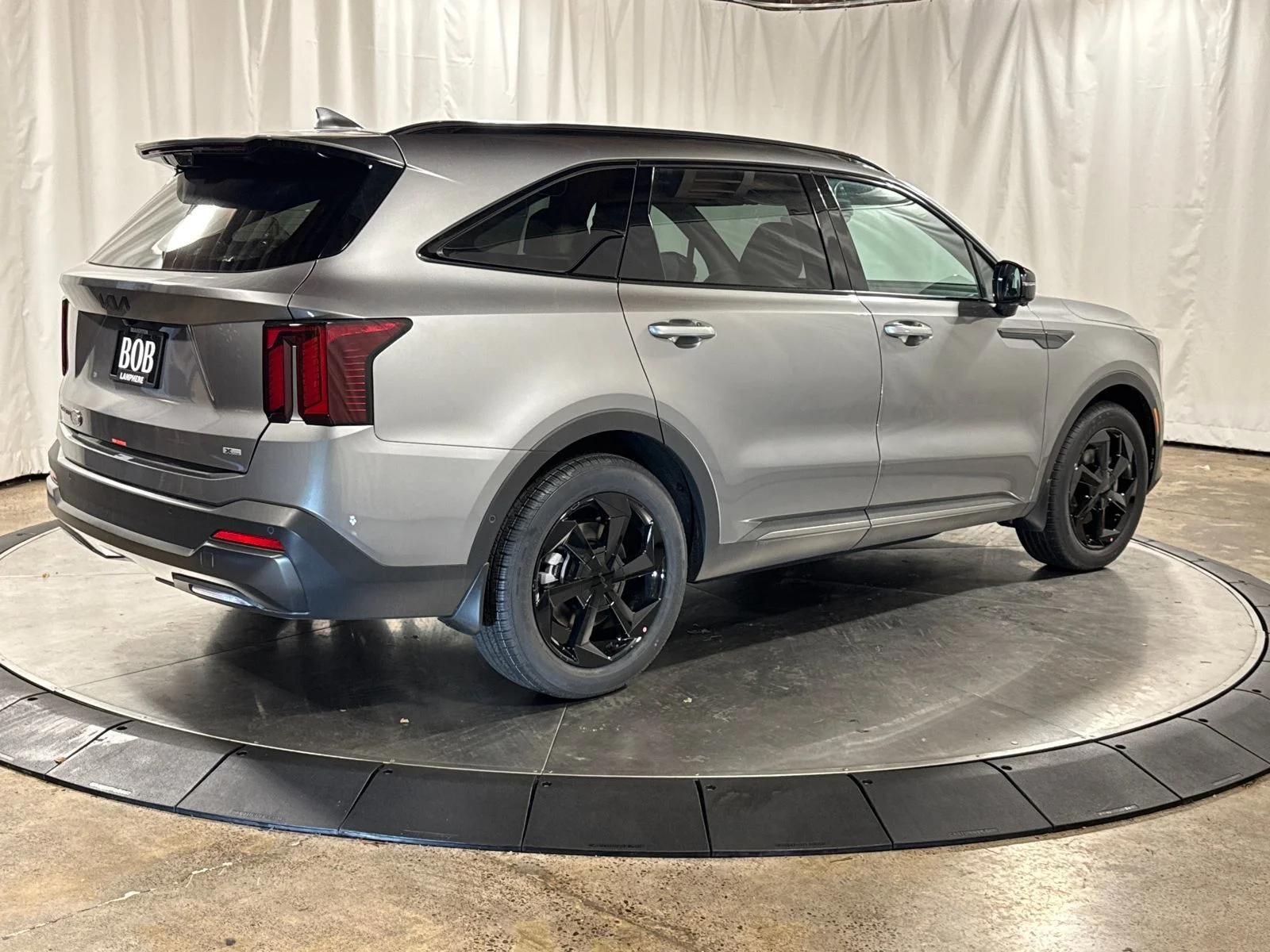New 2026 Steel Gray Kia X-Line SX Prestige image 5