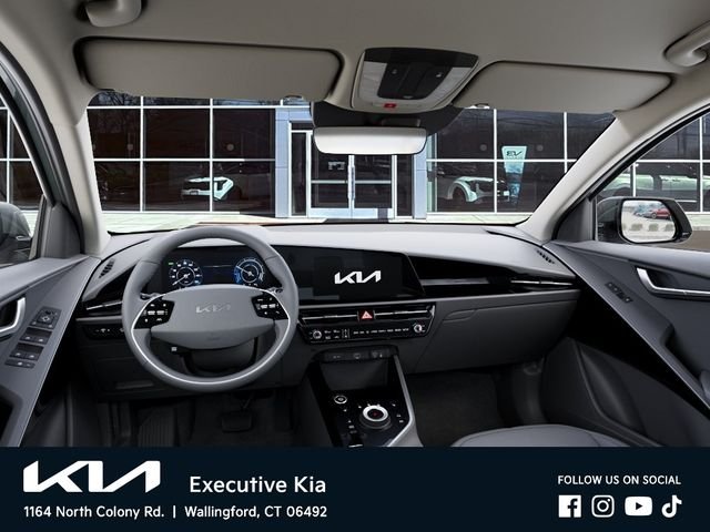 New 2026 Green Kia Wind image 14