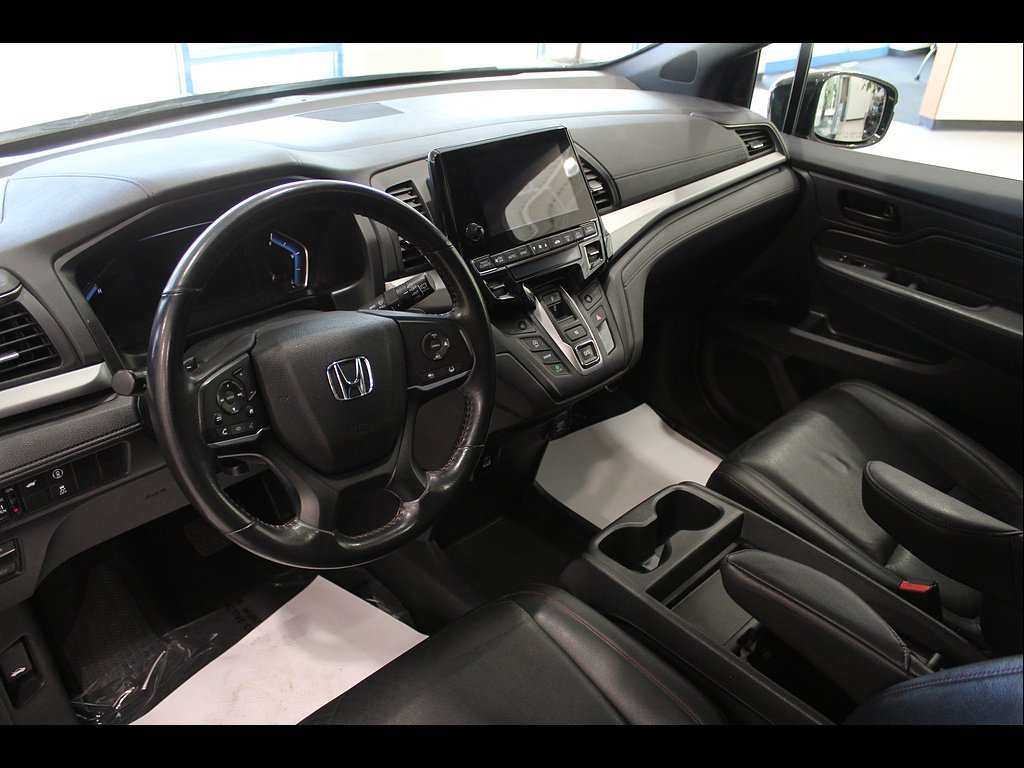 Used 2023 Crystal Black Pearl Honda Sport image 13