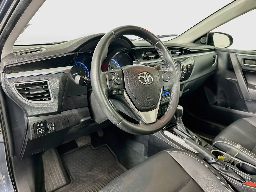 Used 2014 Slate Metallic Toyota S Premium image 10