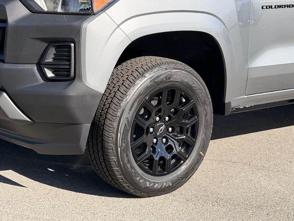 2026 Chevrolet Colorado Work Truck - Photo 14