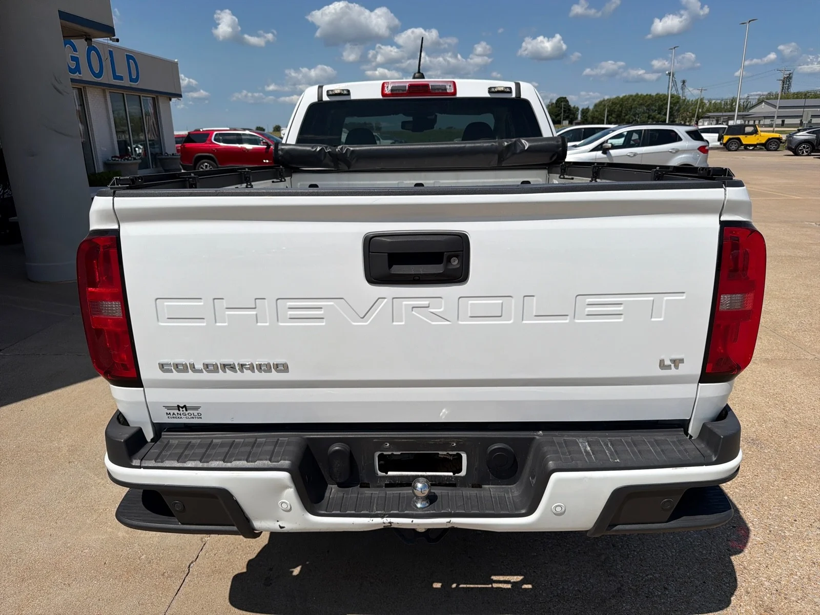 Used 2022 White Chevrolet 2WD LT image 10