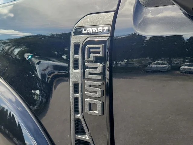 Used 2026 Black Ford Lariat image 9