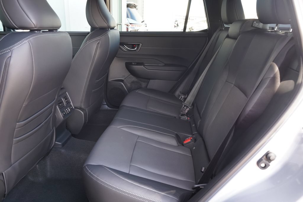 New 2026 ICE SILVER METALLIC Subaru Touring XT image 7