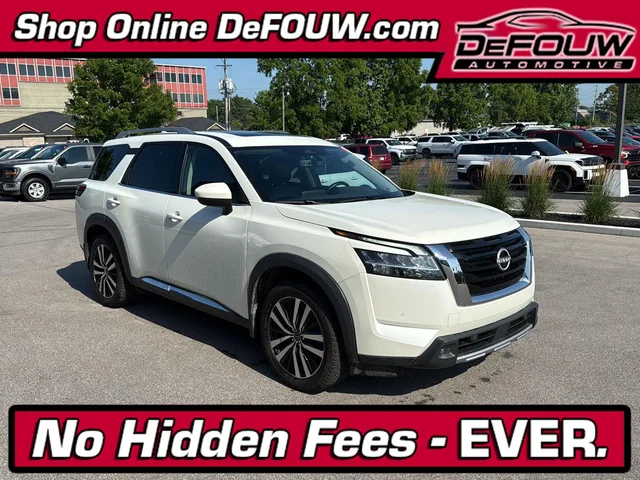2023 Nissan Pathfinder Platinum