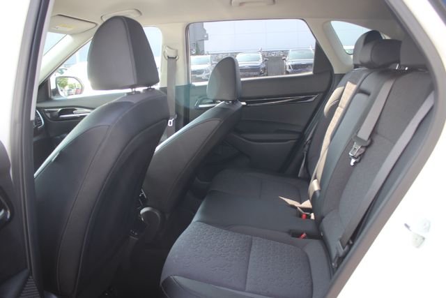 Used 2024 White Kia S image 25