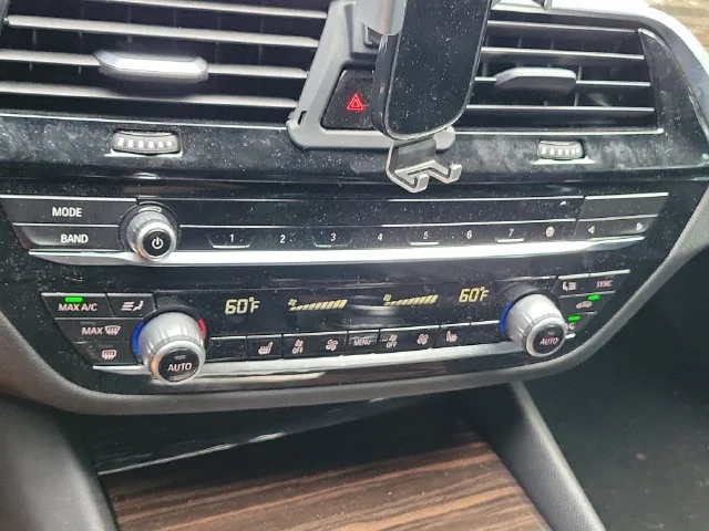 2021 BMW 5 Series 530i - Photo 32