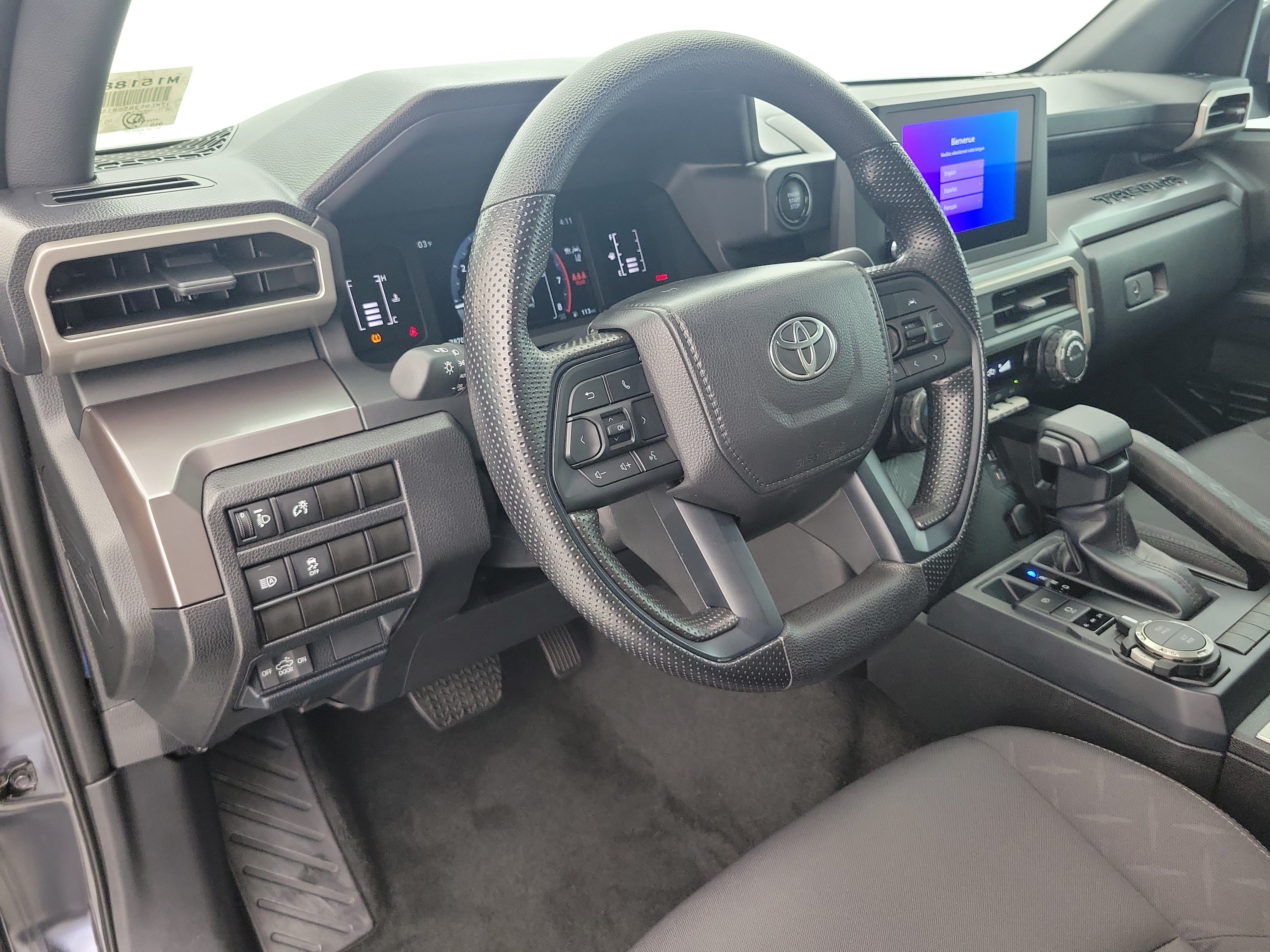 Used 2025 Underground Toyota SR5 image 18