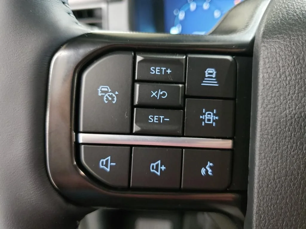 New 2026 Agate Black Metallic Ford Platinum® image 23