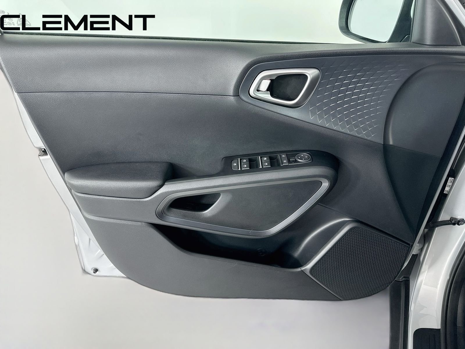 2021 Kia Soul EX - Photo 28