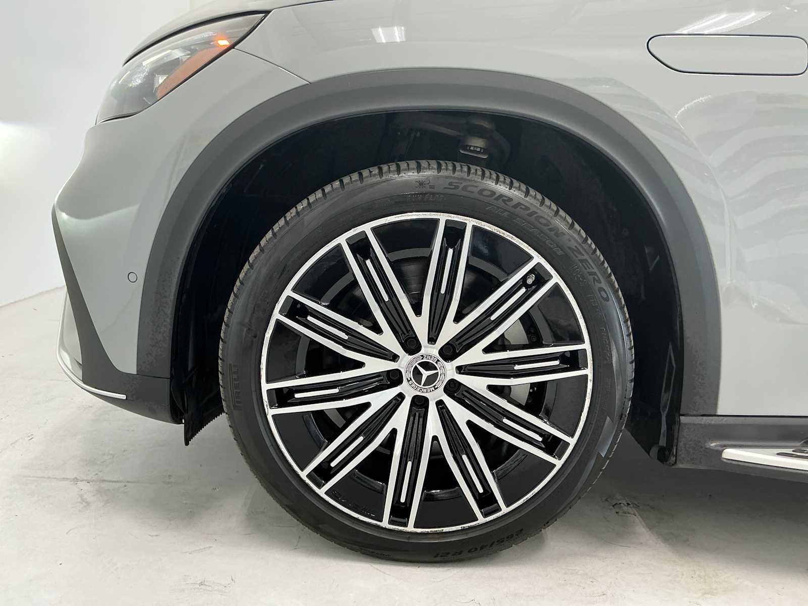 Used 2023 MANUFAKTUR Alpine Grey Mercedes-Benz EQE 350+ image 8