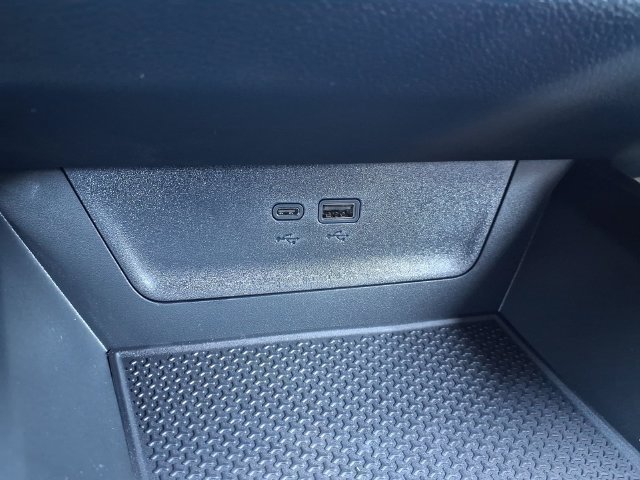 New 2027 Lakeshore Blue Metallic Chevrolet LT image 30