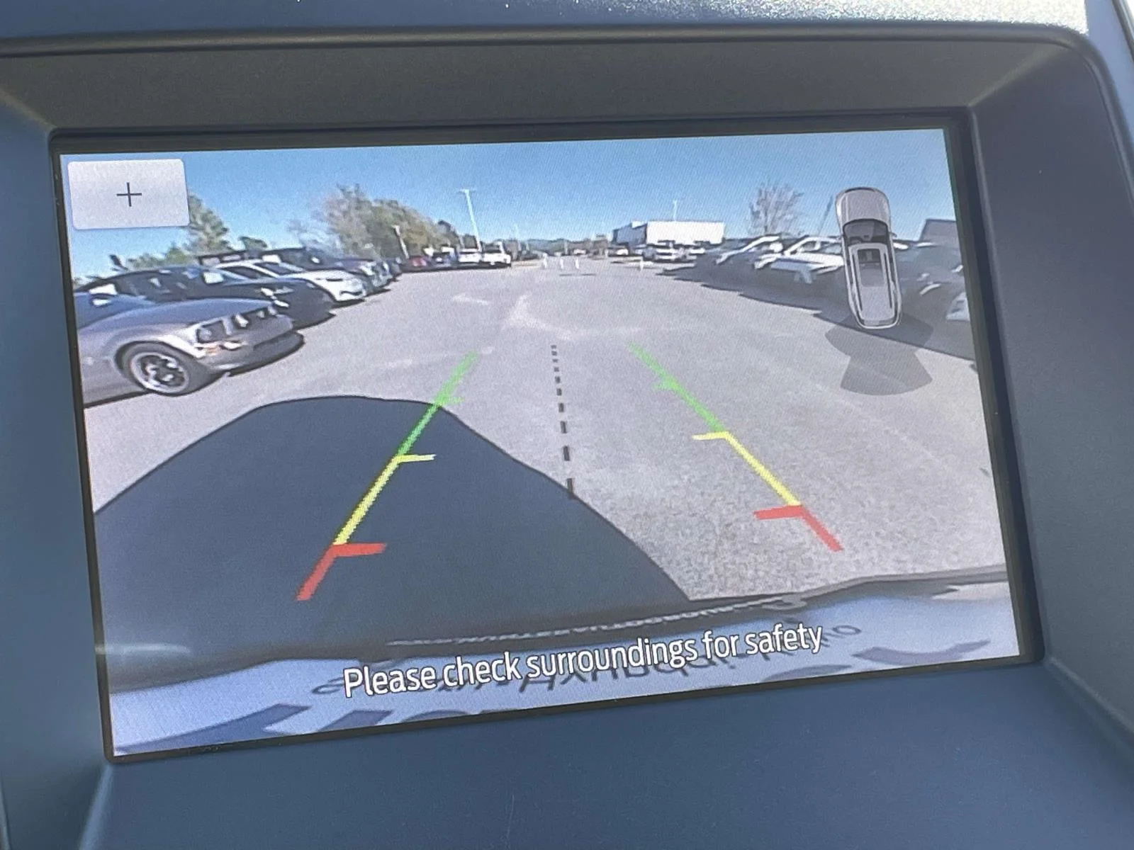 Used 2020 Magnetic Metallic Ford SE image 18