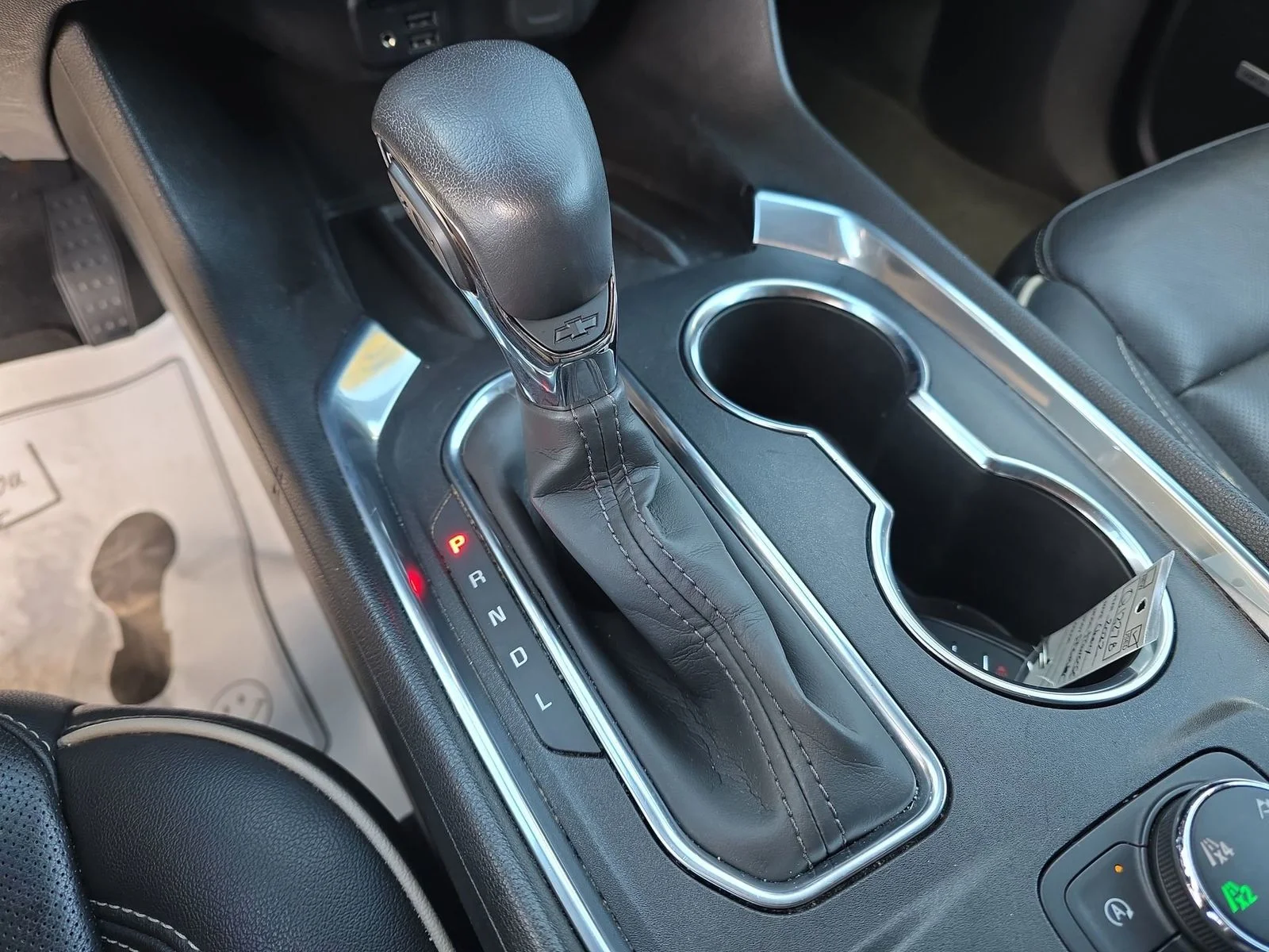 Used 2022 Beige Chevrolet Premier image 10