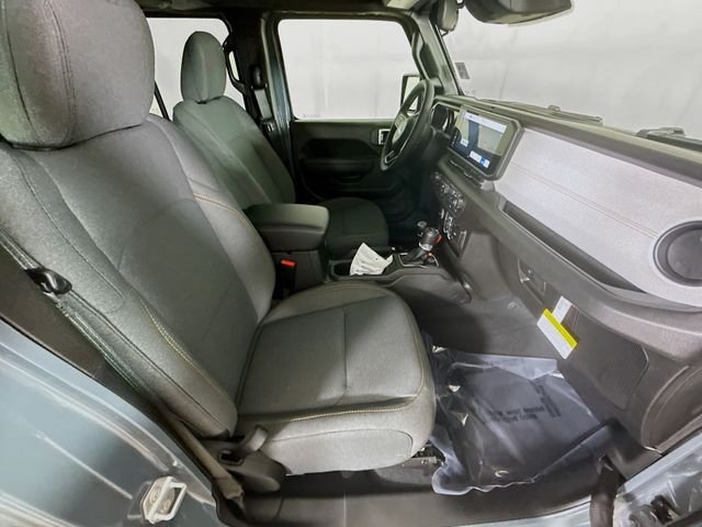 New 2026 Anvil Clear-Coat Exterior Paint Jeep Sport S image 27