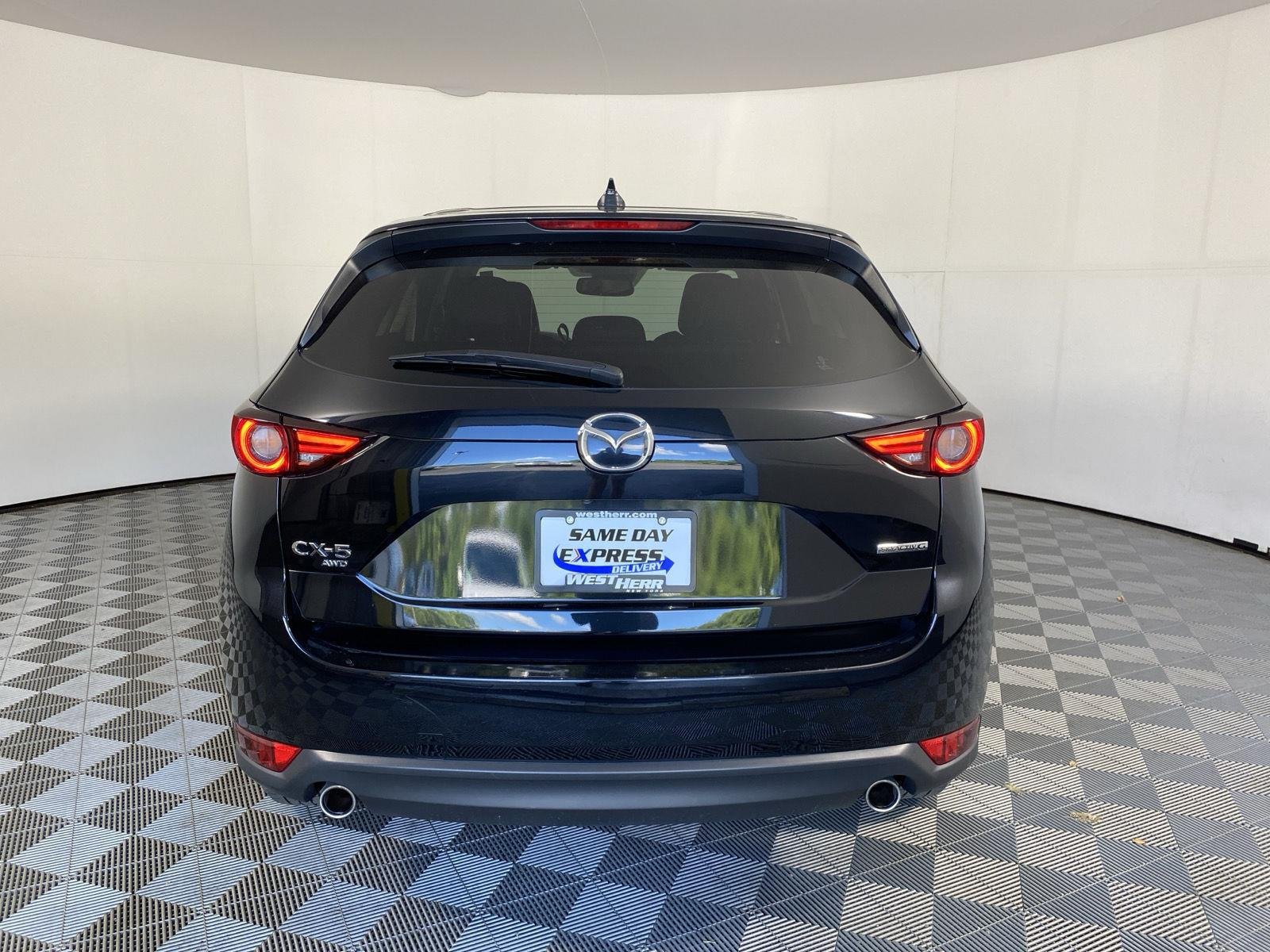 Used 2021 Jet Black Mica Mazda Grand Touring image 16