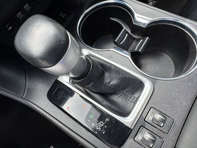 Certified Used 2019 CELESTIAL SILVER METALLIC Toyota  image 16