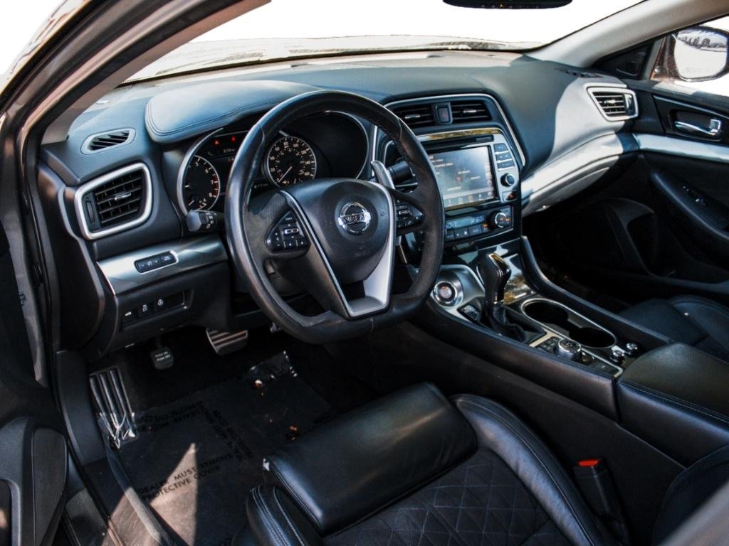 Used 2016 Gun Metallic Nissan 3.5 SR image 8