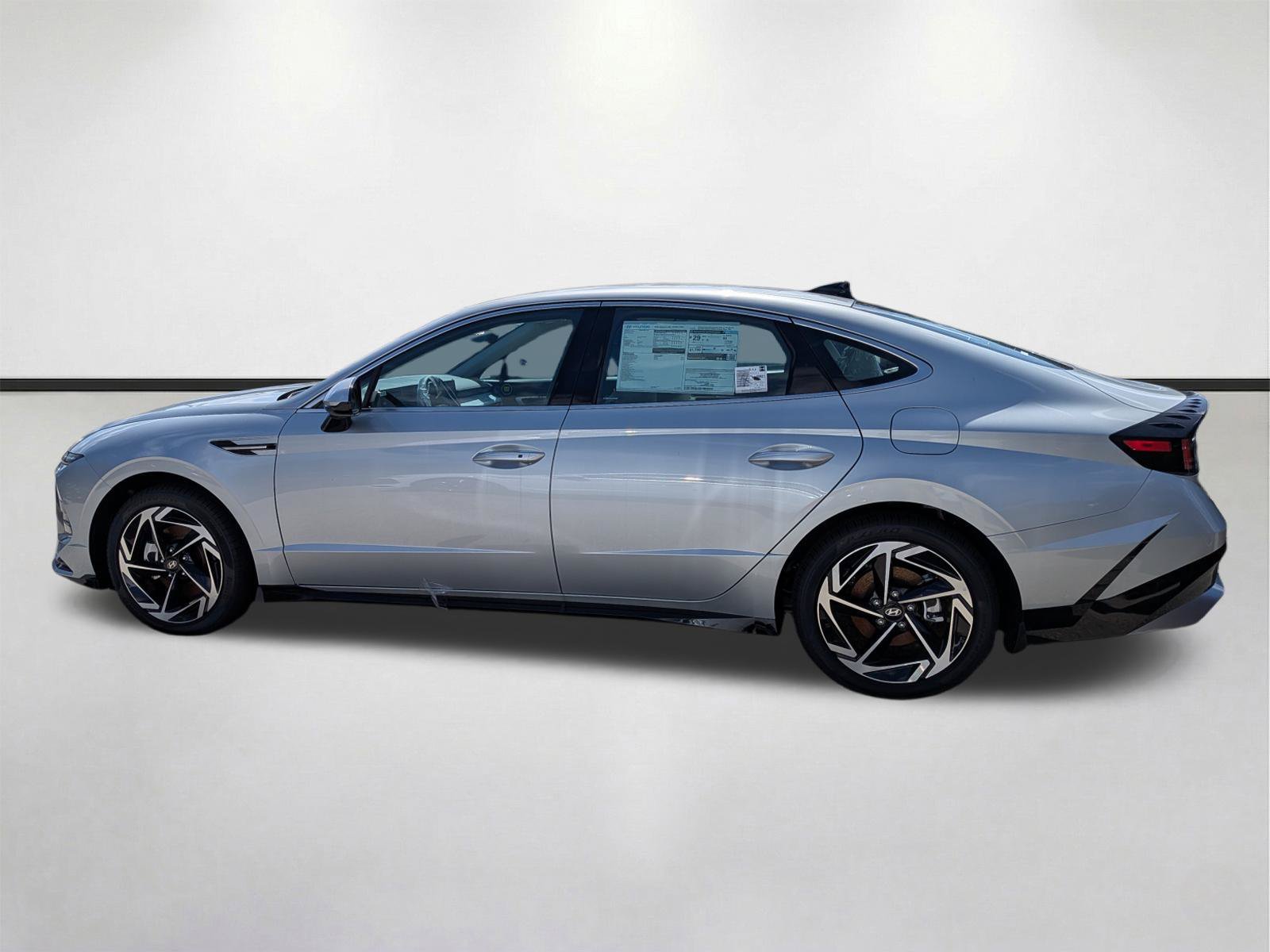 New 2026 Aero Silver Hyundai SEL Sport image 23