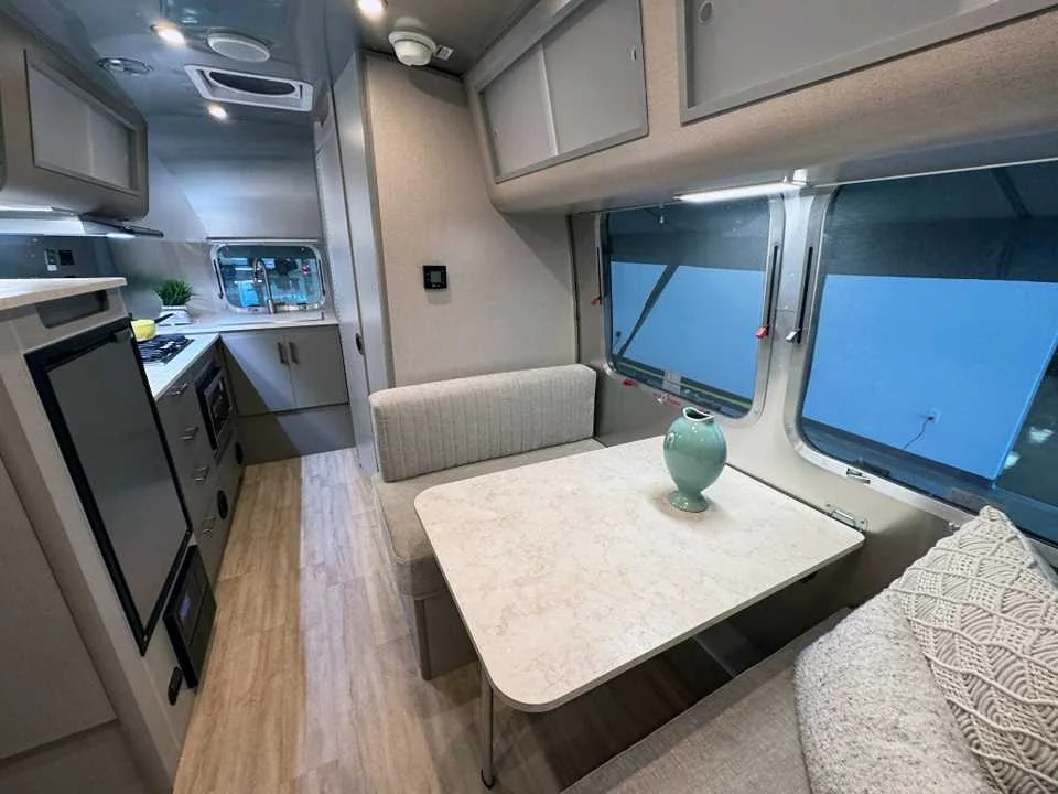 Used 2026 SILVER AIRSTREAM  image 34