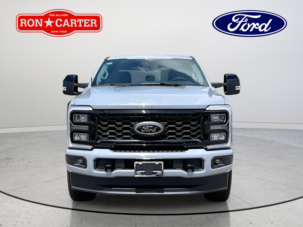 New 2026 Glacier Gray Metallic Tri-Coat Ford Lariat image 2
