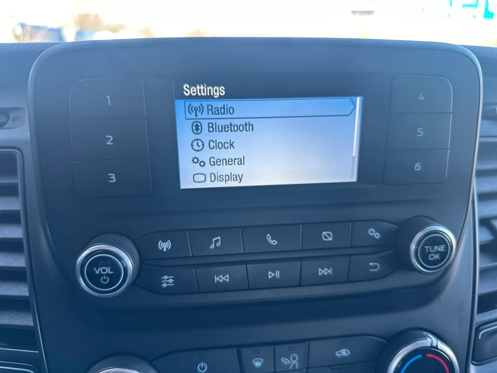 Used 2021 WHITE Ford  image 18