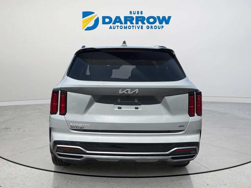 Used 2023 Gray Kia SX image 4