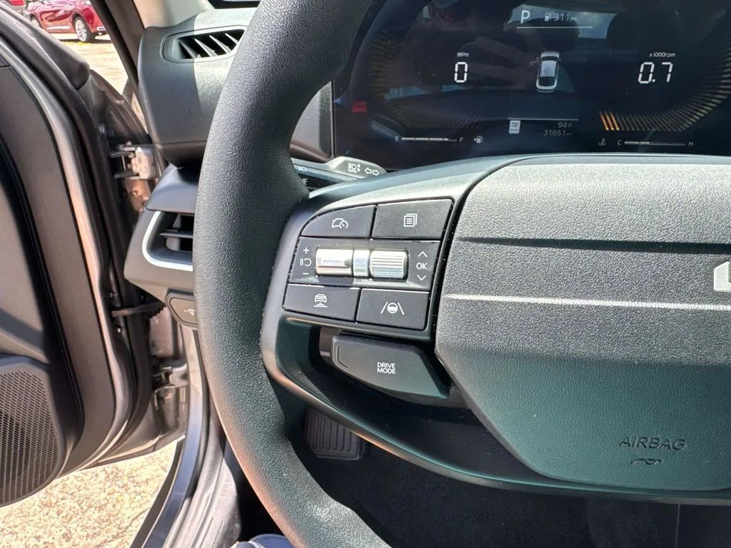 2025 Kia K4 LXS - Photo 39