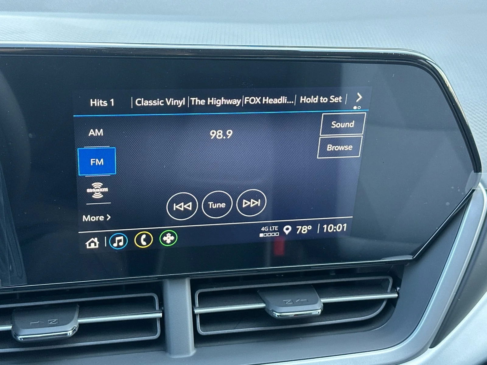 2026 Chevrolet Trax LS - Photo 18