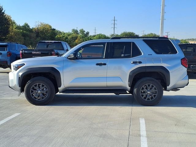 Used 2025  Toyota SR5 image 4