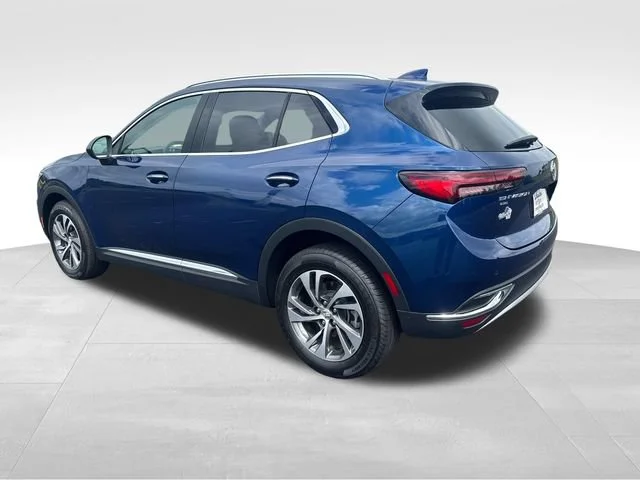 Used 2023 Sapphire Metallic Buick Essence image 3