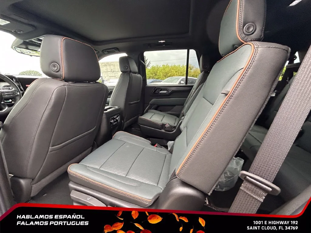 2026 GMC Yukon AT4 - Photo 13
