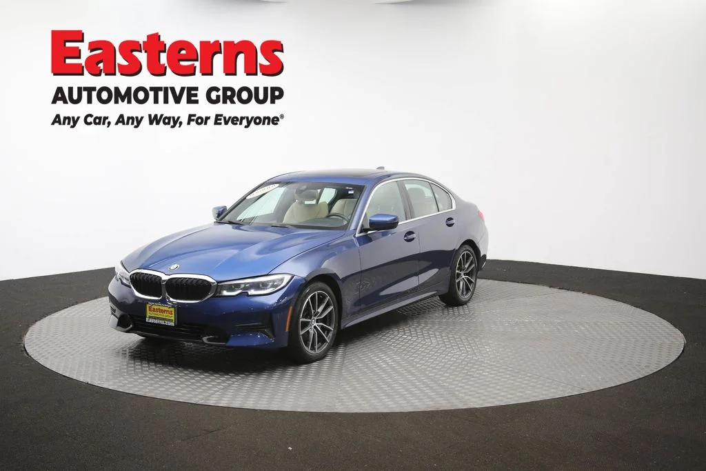 Used 2021 Blue BMW 330i xDrive image 57