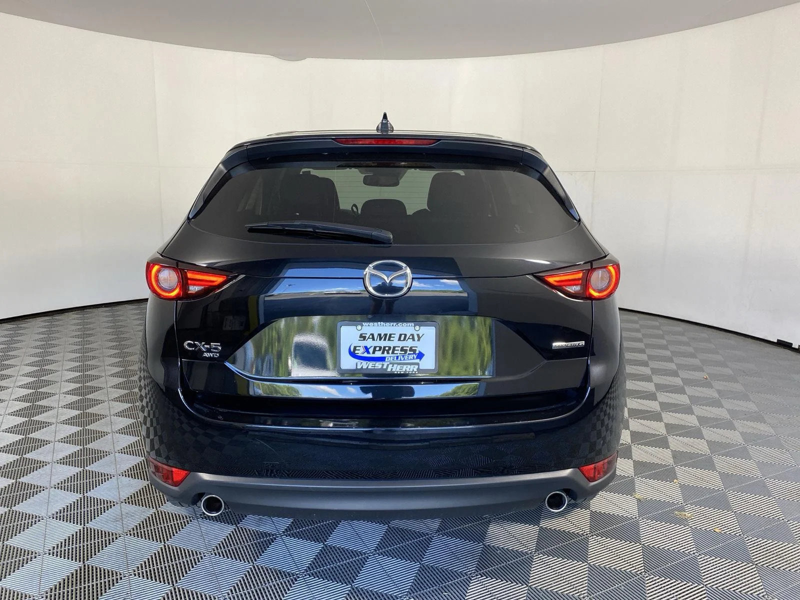 Used 2021 Jet Black Mica Mazda Grand Touring image 16