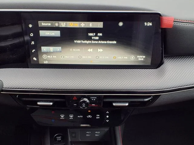 New 2026 Aspen White TriCoat Nissan SR image 16