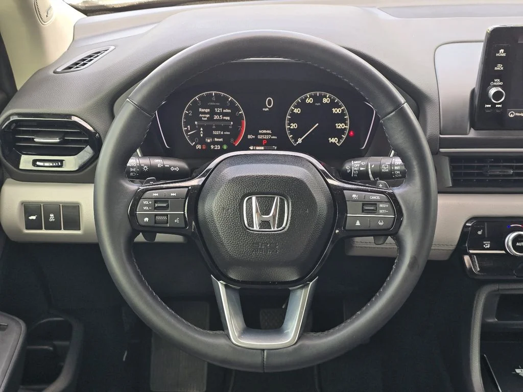 Certified Used 2024 Platinum White Pearl Honda 2WD TRG image 14
